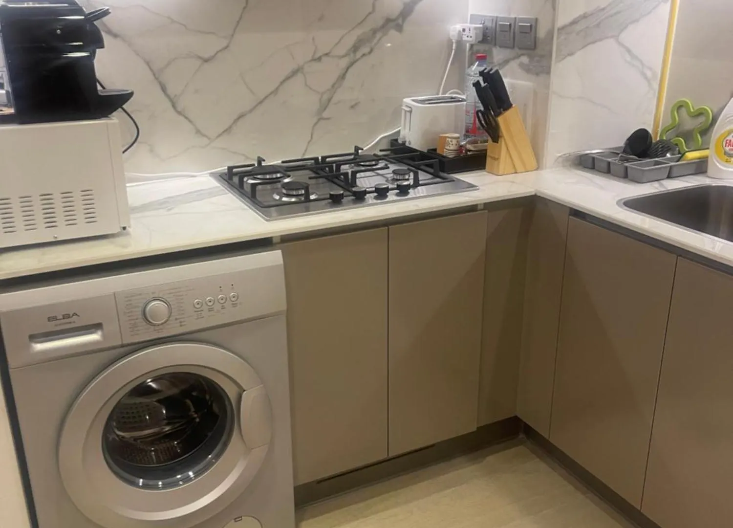 Apartment Amazing Studio In Azizi Riviera 15 Dubai United Arab Emirates